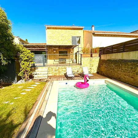 Villa Maison Des Muriers, 150 M2, Piscine Privee, Clim Aigues-Vives (Gard)